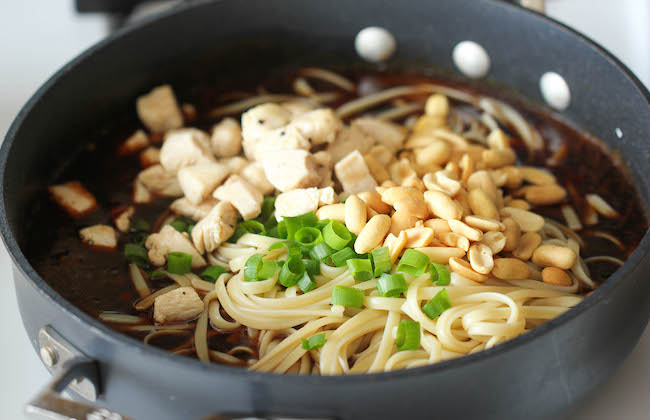 CPK's Kung Pao Spaghetti - A copycat recipe that you can make at home in less than 20 min. And the homemade version tastes 10000x better!