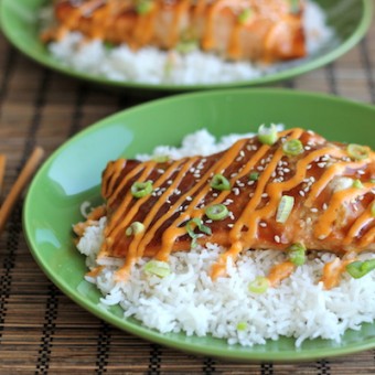 Teriyaki Salmon With Sriracha Cream Sauce