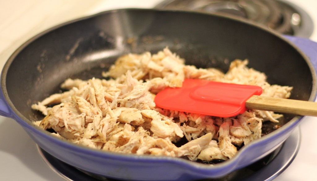 BBQ Chicken Cornbread Pie - The best kind of pie is when BBQ chicken goodness is sitting on a bed of fluffy, crumbly cornbread!