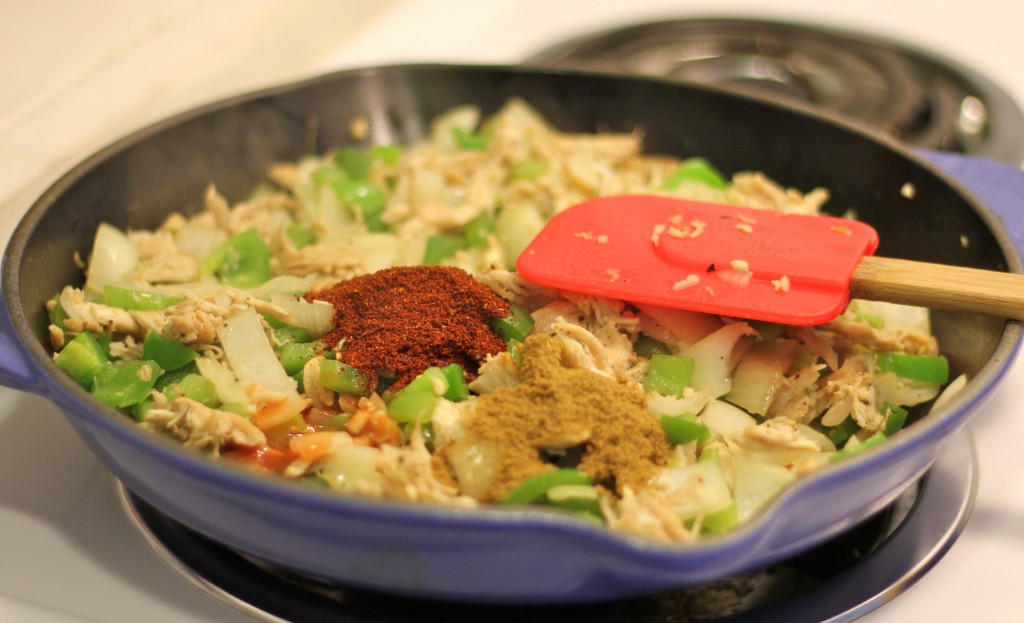 BBQ Chicken Cornbread Pie - The best kind of pie is when BBQ chicken goodness is sitting on a bed of fluffy, crumbly cornbread!