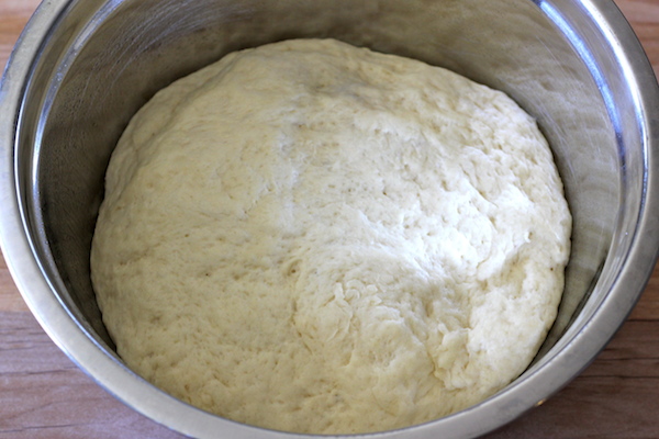 Monkey Bread Cupcakes - Classic monkey bread in irresistible cupcake form oozing with cinnamon sugar goodness and a dripping vanilla glaze!