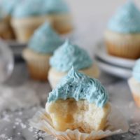 Mini Vanilla Bean Cupcakes with Vanilla Buttercream Frosting