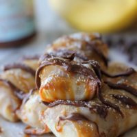 {Baked} Cinnamon Sugar Banana Lumpia