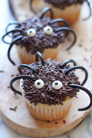 Halloween Spider Cupcakes