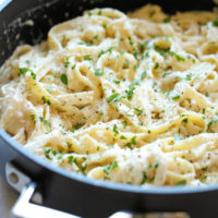 Skinny Fettuccine Alfredo