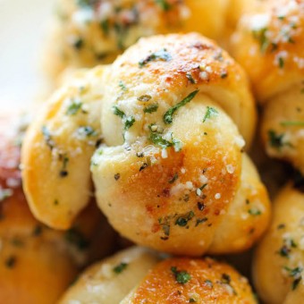 Easy Garlic Parmesan Knots