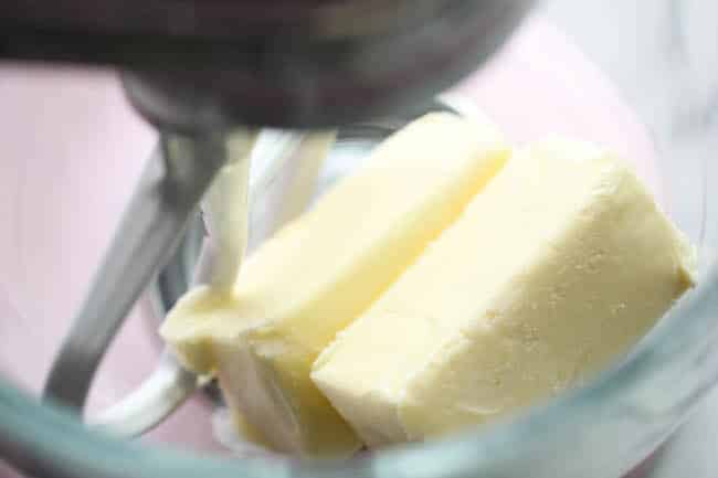 Whipped Strawberry Butter - The easiest 3-ingredient strawberry butter made in 5 min - so good, you'll want to eat it with a spoon!