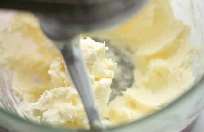 Whipped Strawberry Butter - The easiest 3-ingredient strawberry butter made in 5 min - so good, you'll want to eat it with a spoon!