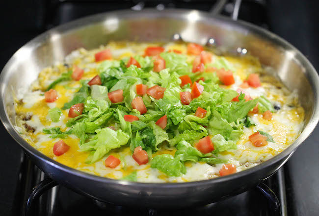 Easy Taco Pie - The easiest, cheesiest pie you will ever make in a single skillet in just 30 min - perfect for those busy weeknights and picky eaters!