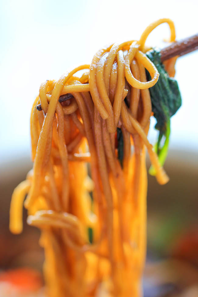Easy Lo Mein - The easiest lo mein you will ever make in 15 minutes from start to finish. So much quicker, tastier + healthier than take-out!