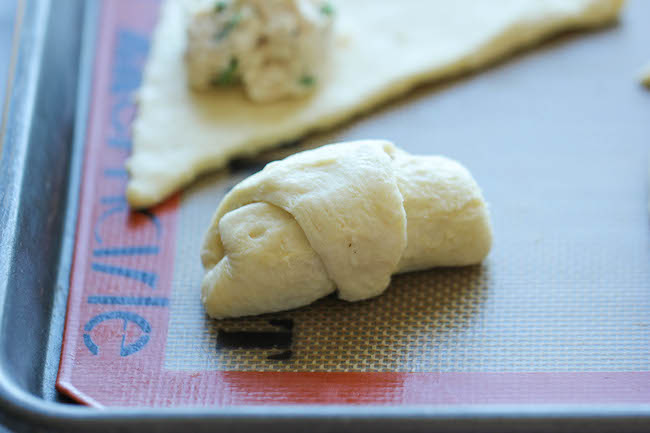 Chicken Alfredo Roll Ups - The easiest, no-fuss chicken alfredo you will ever make, conveniently stuffed in the butteriest roll ever!