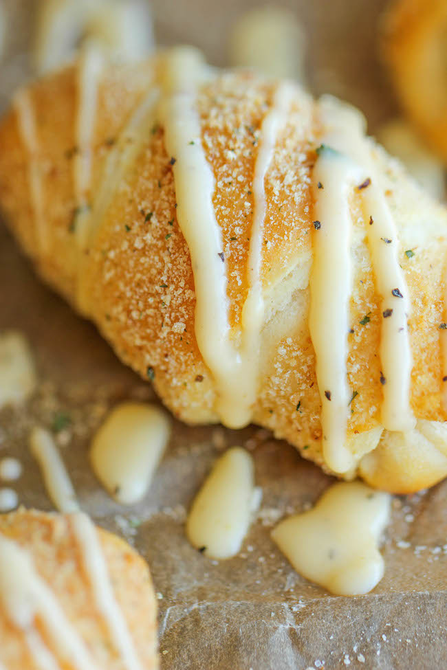 Chicken Alfredo Roll Ups - The easiest, no-fuss chicken alfredo you will ever make, conveniently stuffed in the butteriest roll ever!