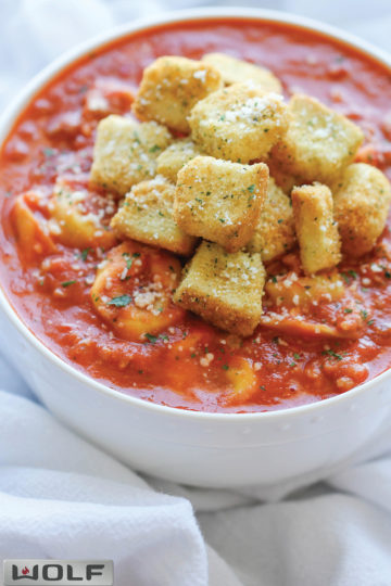 Tuscan Tortellini Soup