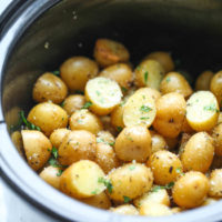 Slow Cooker Garlic Parmesan Potatoes