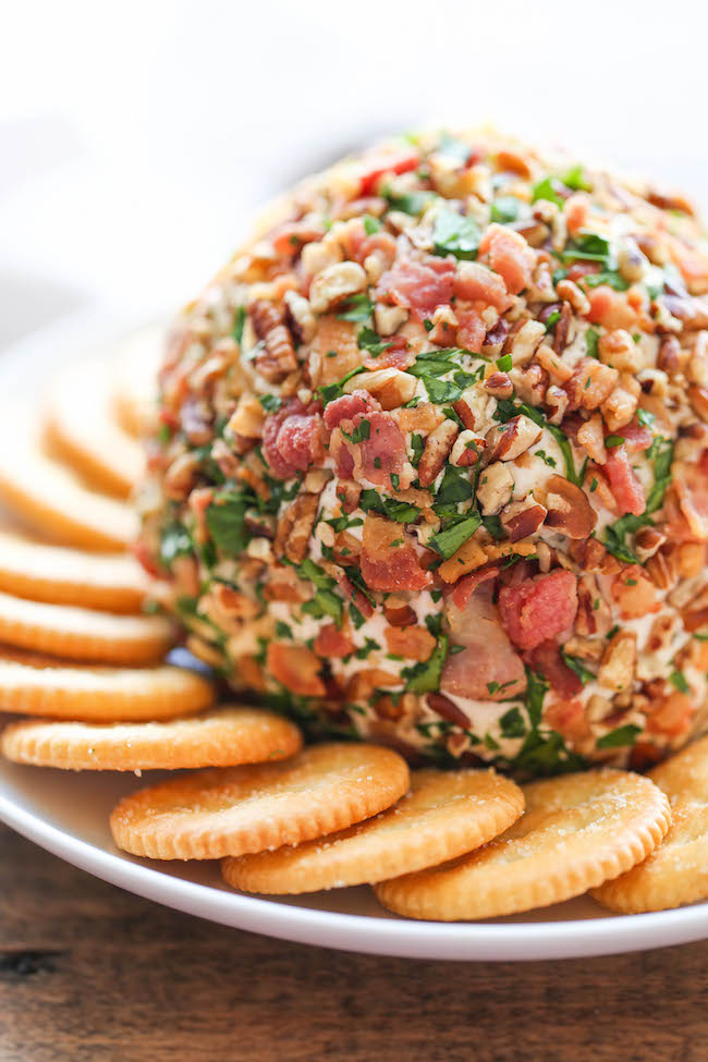 Bacon Ranch Cheese Ball - The best and easiest cheese ball that is sure to be a crowd-pleaser. You just can't go wrong with bacon and ranch together!