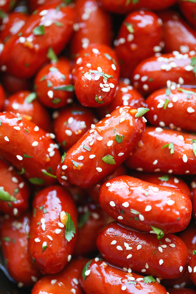 Honey Garlic Little Smokies - Easy peasy, fool-proof cocktail sausages that are amazingly sweet and savory, and of course, completely irresistible!