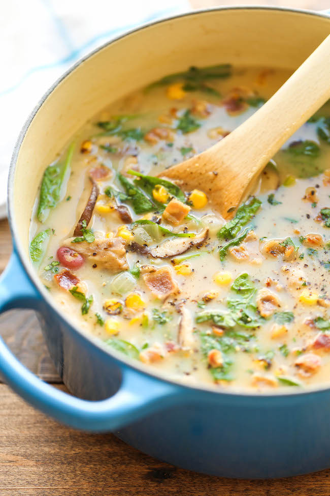 Mushroom, Corn and Bacon Chowder - An amazingly creamy chowder, loaded with tons of veggies. It's hearty, nutritious and so comforting! 245.9 calories.