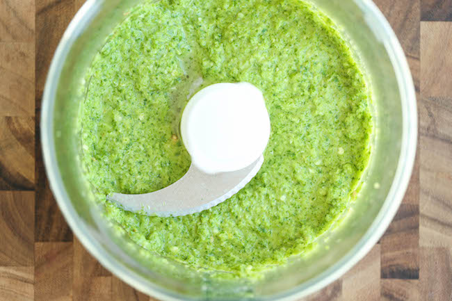 Cilantro Jalapeno Sauce - The easiest 5 min sauce ever. And you can use this on anything - from grilled meats to fries and even chips for dipping!
