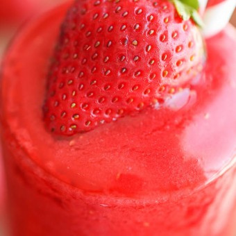 Strawberry Lemonade Smoothie
