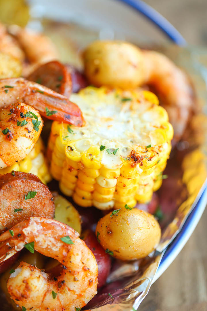Shrimp Boil Foil Packets - Easy, make-ahead foil packets packed with shrimp, sausage, corn and potatoes. It's a full meal with zero clean-up!