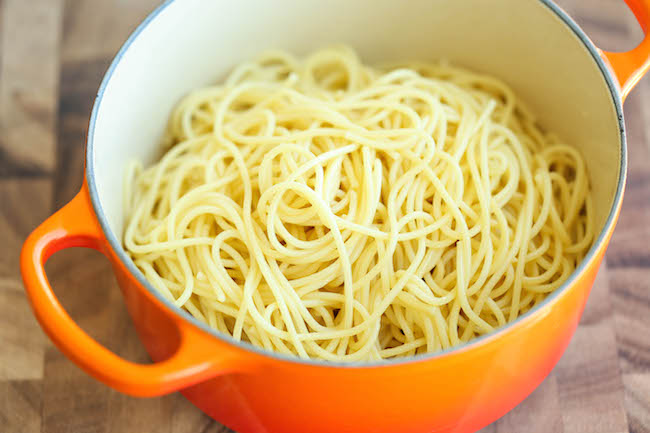 Baked Cream Cheese Spaghetti - A baked spaghetti casserole that's amazingly cheesy and creamy. It's comfort food at its best, and EASIEST!