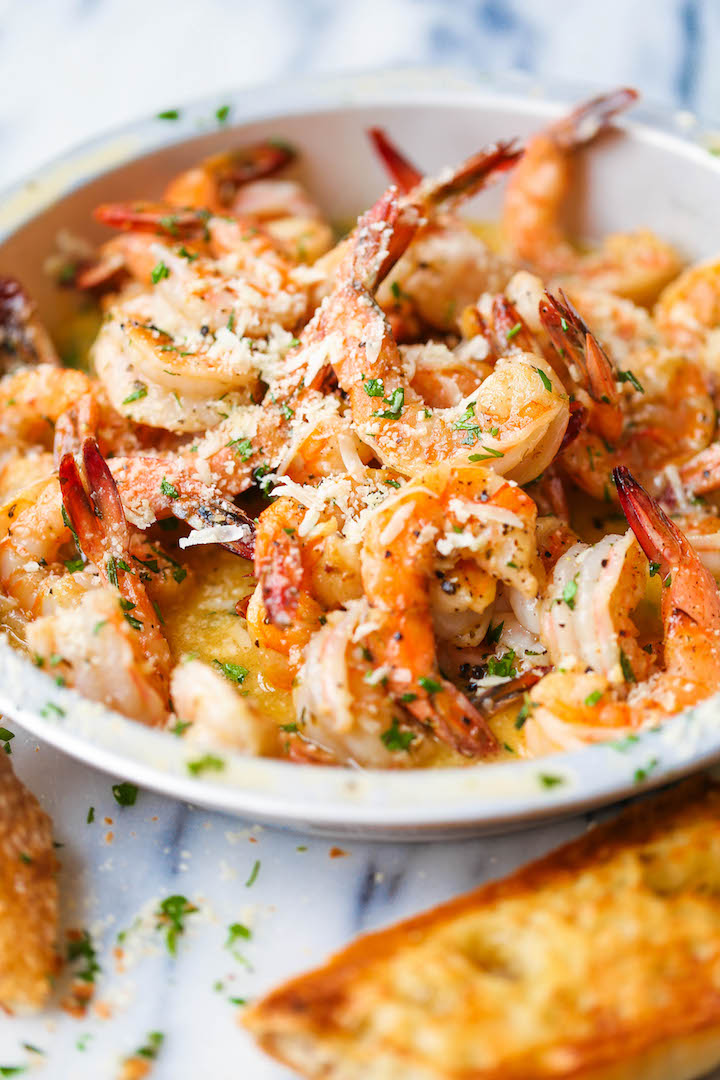 Red Lobster Shrimp Scampi Copycat - Make everyone's favorite dish right at home - it's budget-friendly and it looks so fancy without any of the hard work!