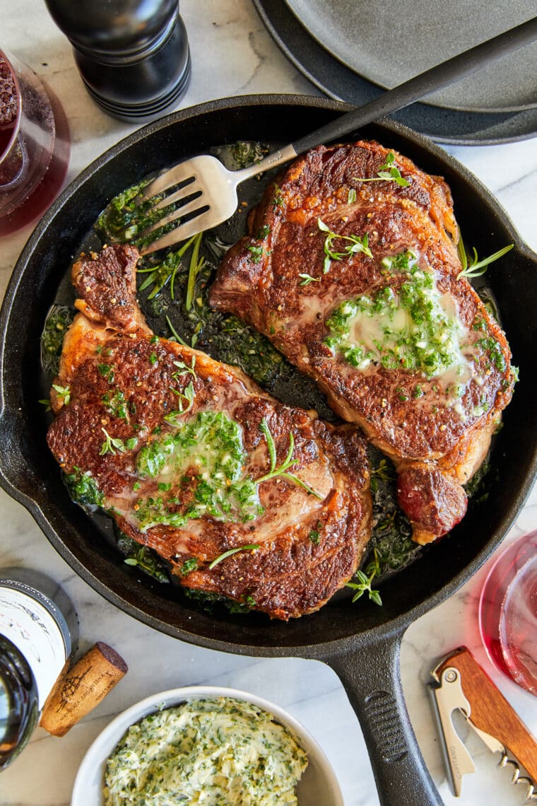 The Perfect Steak with Garlic Butter - My tips and tricks for the most perfect steak! And the melted garlic herb butter is out of this world!
