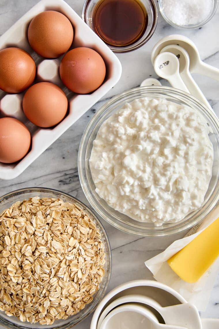 Healthy Protein Waffles - Breakfast of champions! High protein waffles made in a blender with easy 10 min prep! So filling with 20g protein.