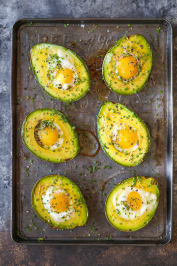 Baked Eggs in Avocado