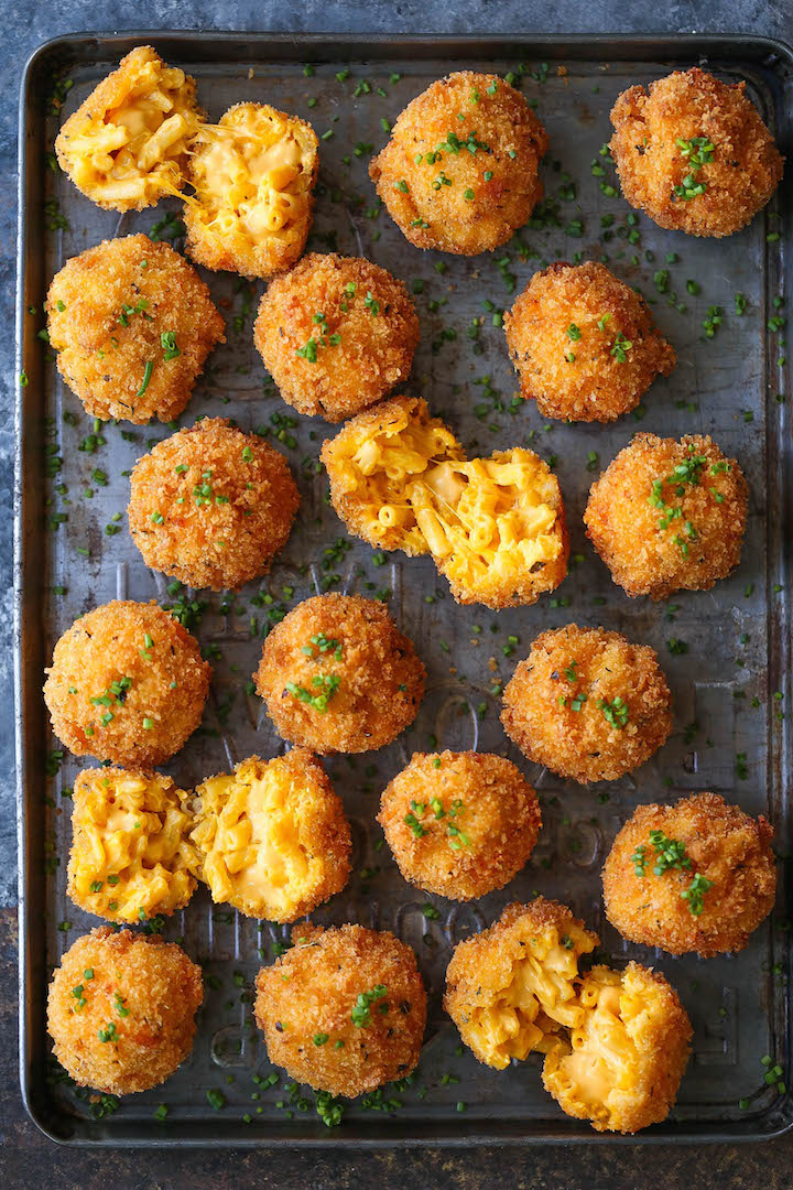 Fried Mac and Cheese Balls - A comfort classic that everyone will be fighting for! Crisp on the outside yet so soft, creamy and cheesy on the inside. YESSS!