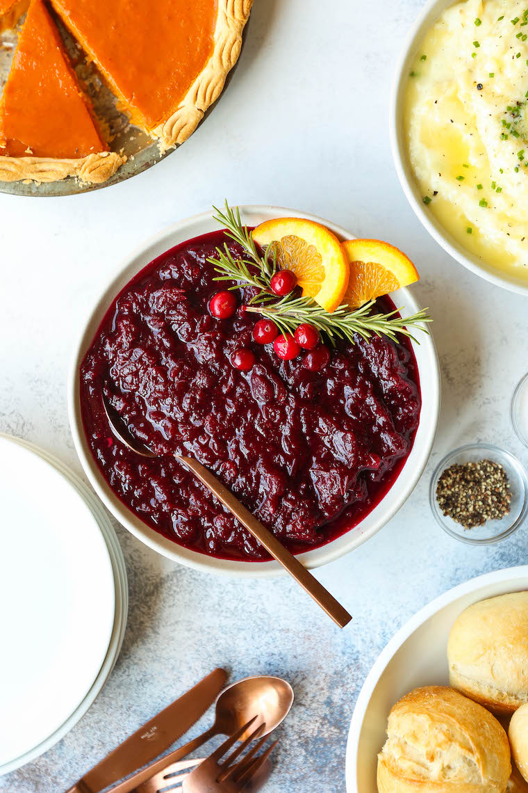 Instant Pot Cranberry Sauce - Perfect homemade 4 min cranberry sauce made from scratch! Use frozen or fresh cranberries. Quick and so easy!