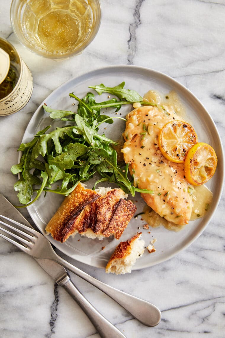 Weeknight Lemon Chicken Breasts - So quick, so easy. And the garlicky lemon herb sauce is THE BEST. Serve with a light salad + crusty bread!