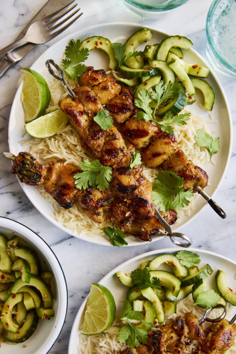 Peanut Chicken Kabobs - Moist, tender, juicy chicken! The most flavorful and easy marinade. Served with the creamiest, dreamiest peanut sauce!